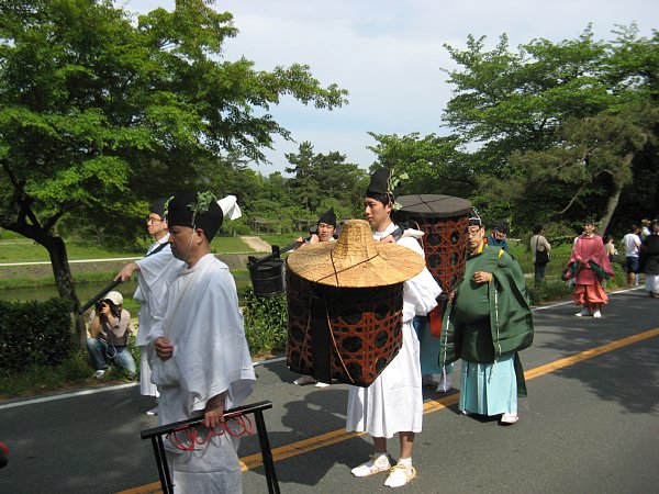 山城使の白丁