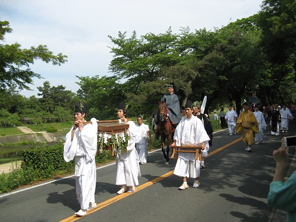 御幣櫃と内蔵寮史生