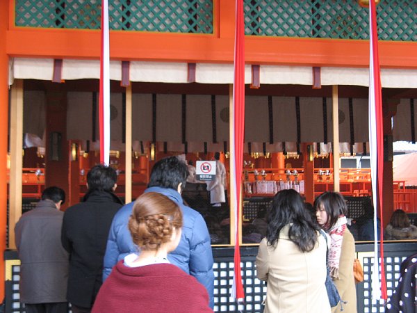 内拝殿から