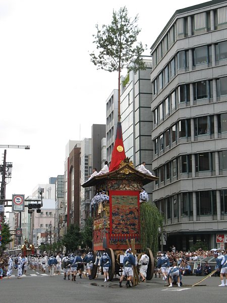 北観音山 後姿