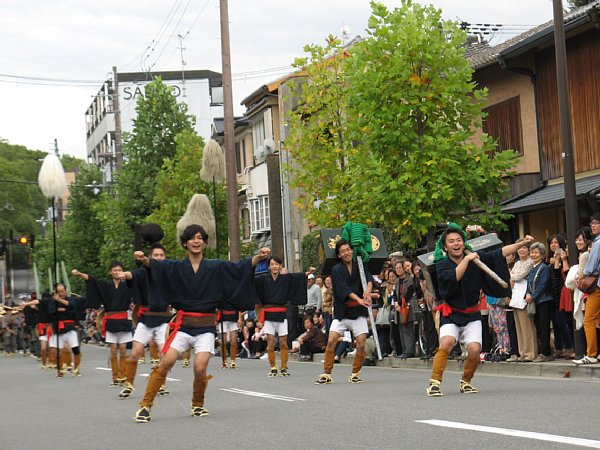 徳川城使上洛列 槍持・傘持・挟箱持