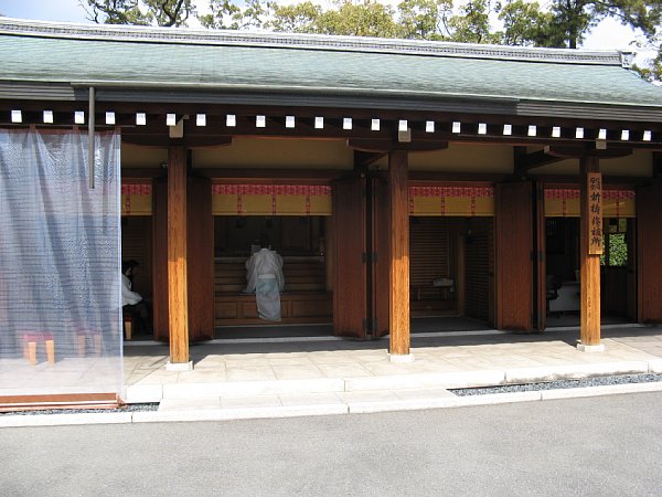 交通安全祈祷殿