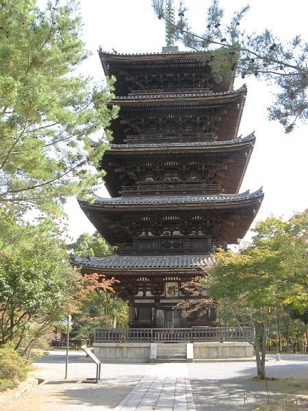 五重塔(西側から)