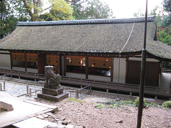 宇治上神社 拝殿裏側