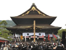 善光寺本堂(御開帳)