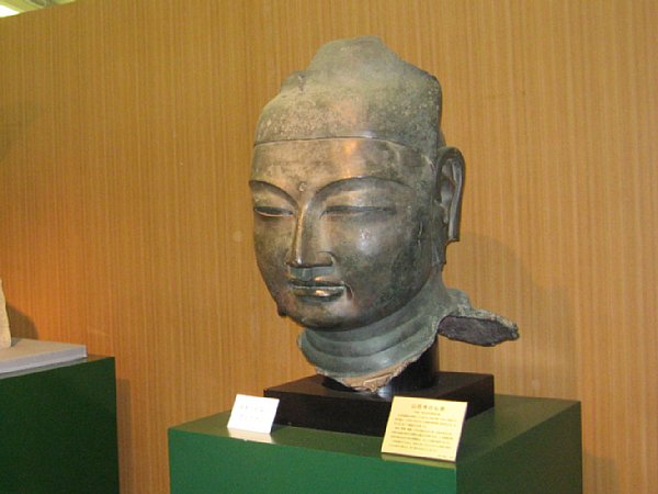 山田寺の仏頭