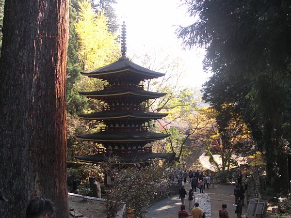五重塔(後ろから)
