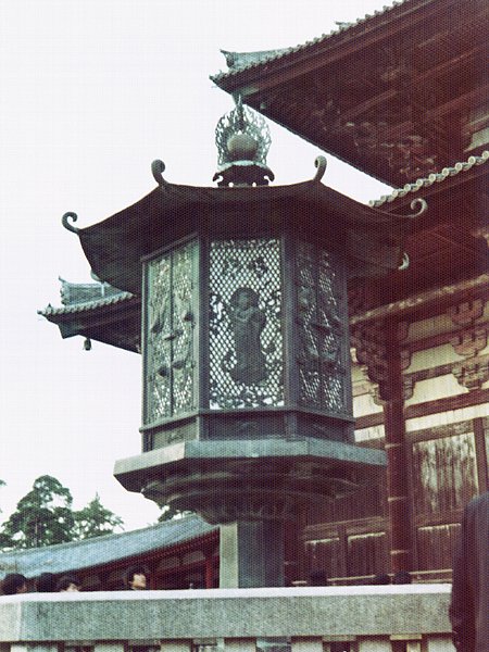 八角灯籠