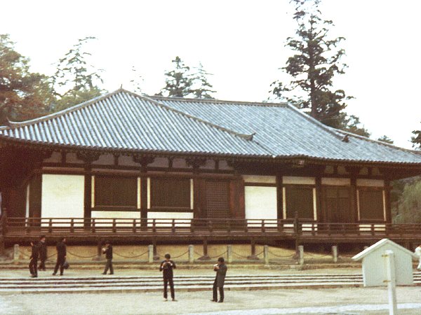 東大寺三月堂