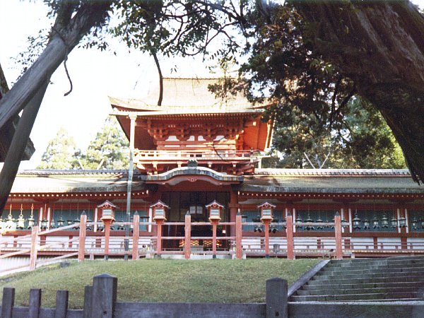 春日大社中門・御廊