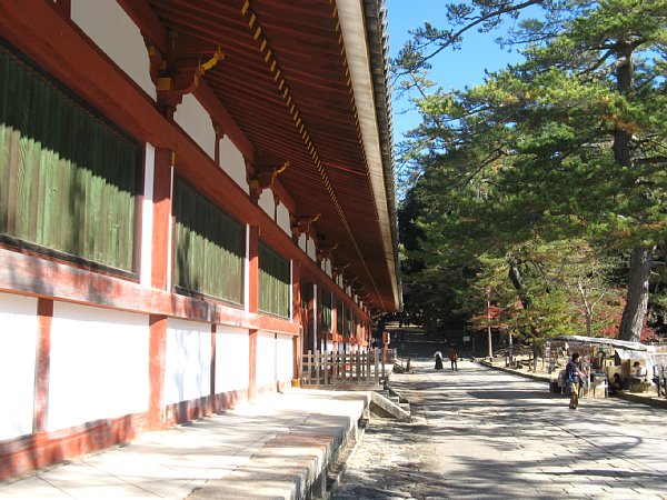 東大寺大仏殿 回廊
